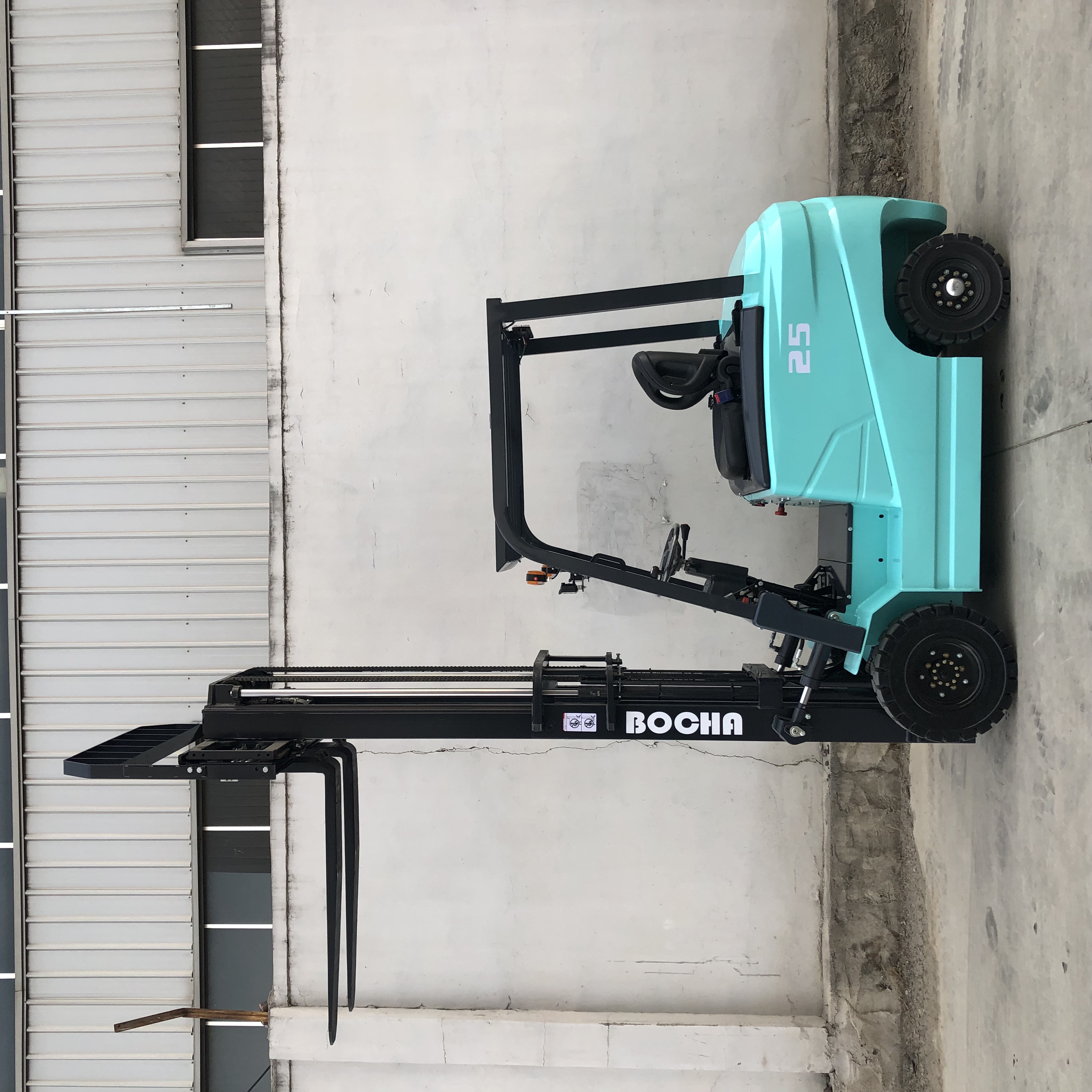 2.5t new energy electric household economical maintenance free lead-acid forklift