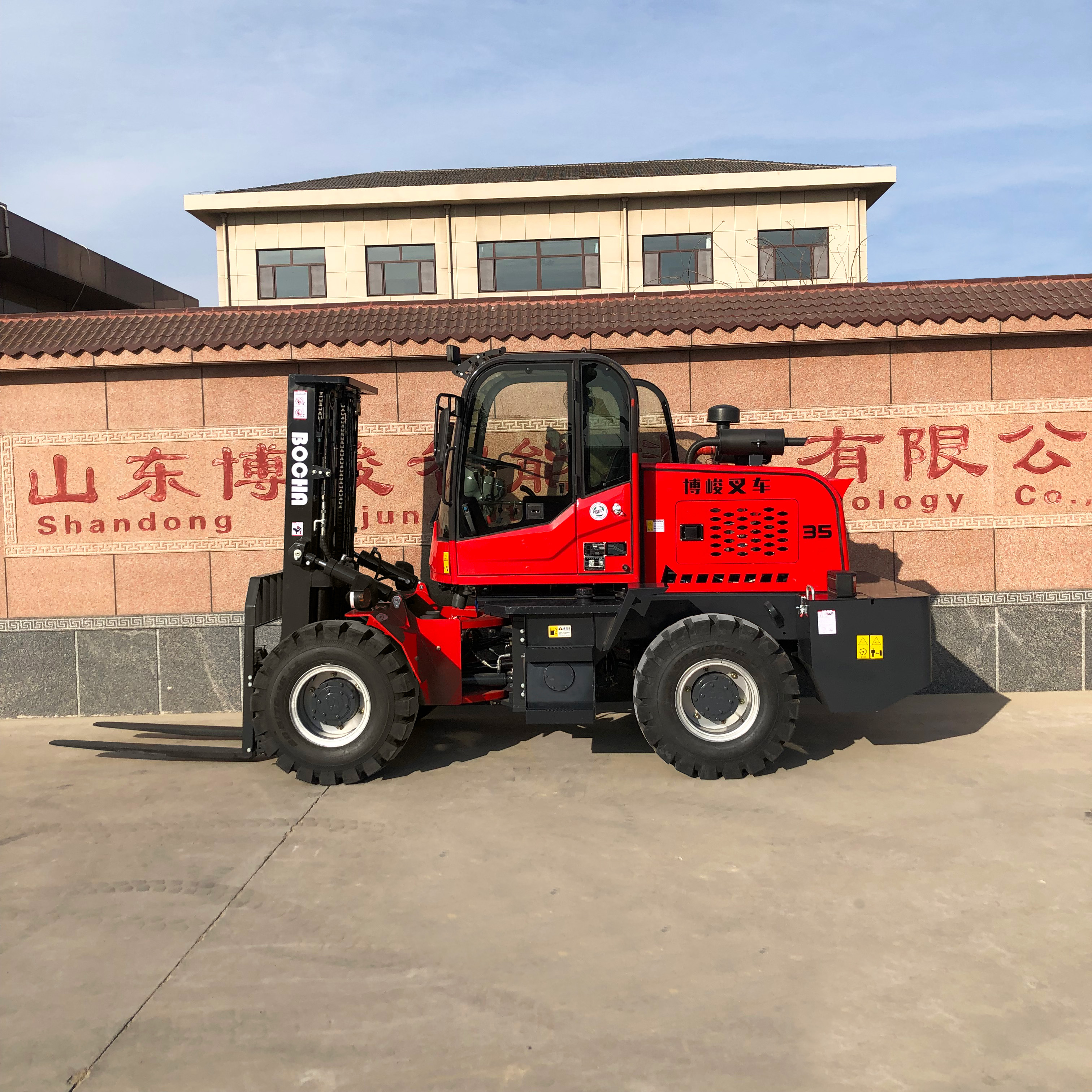 3.5t high-power four-wheel drive off-road forklift