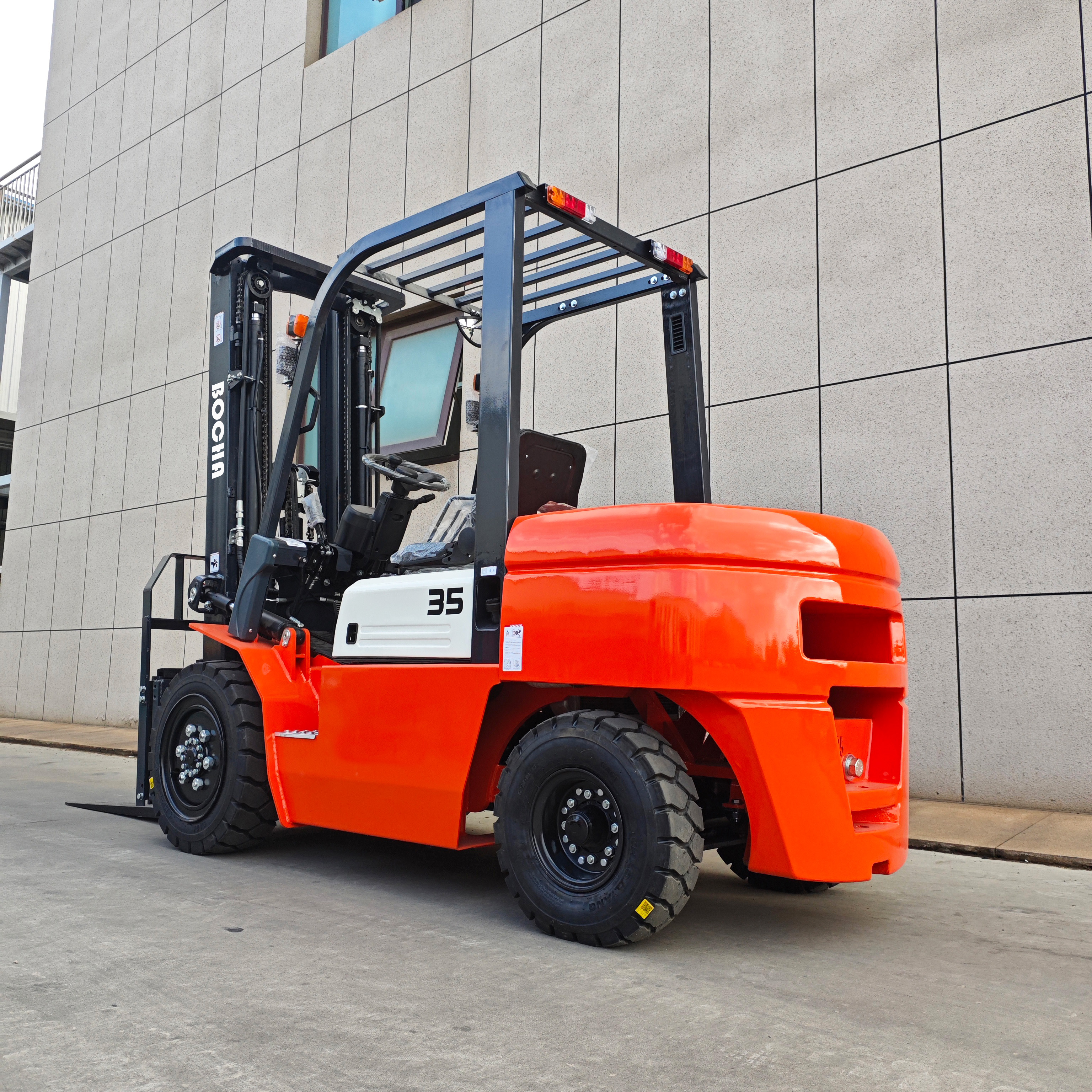 The cheapest manufacturer diesel forklift hot selling model